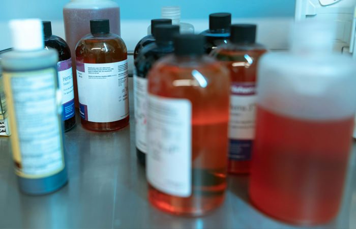 Pharmacy Prescription Delivery Medicine Bottles for Pharmacy Transport – Efficient Delivery Services